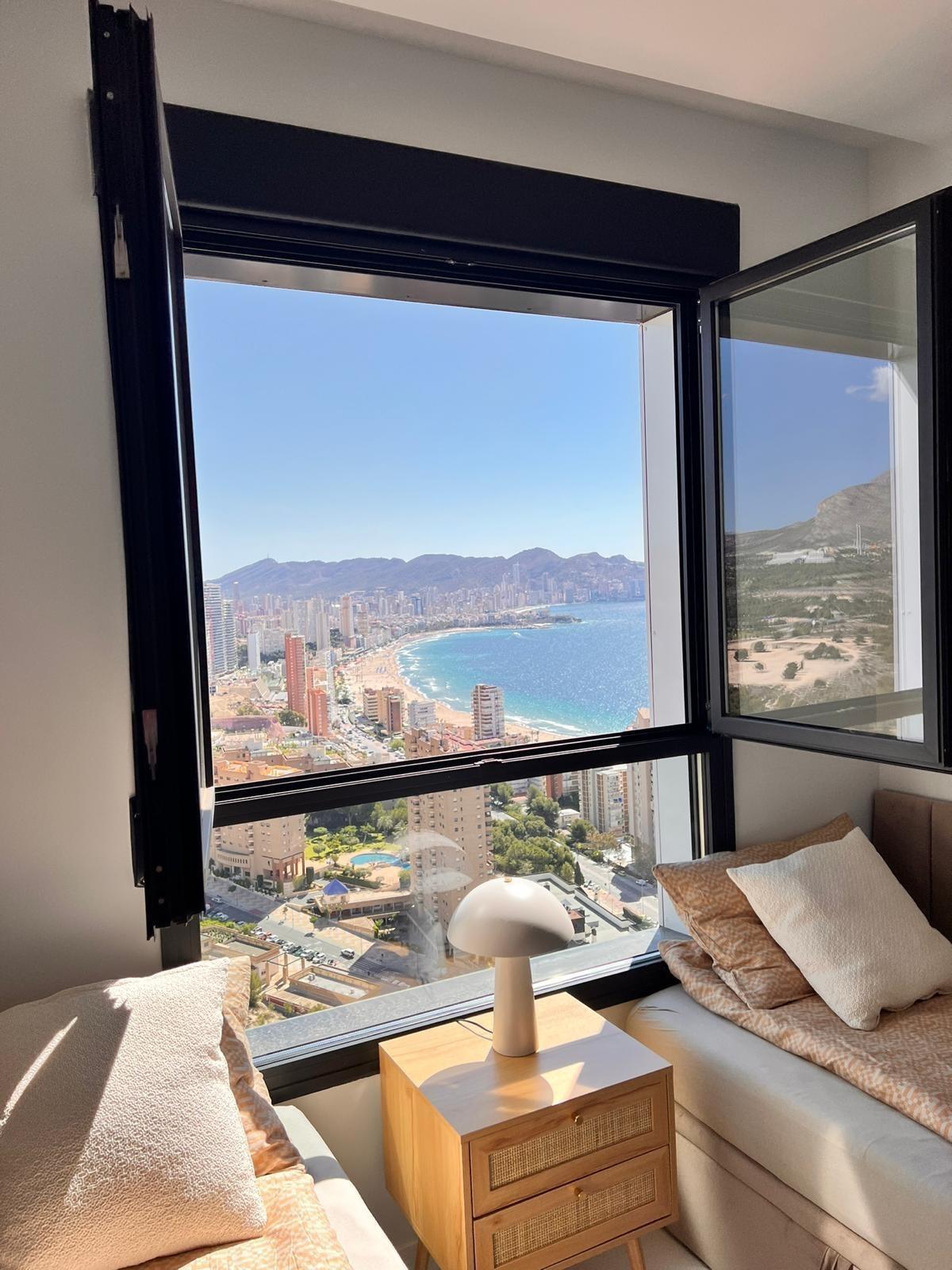 Apartment for Sale in Benidorm, Alicante
