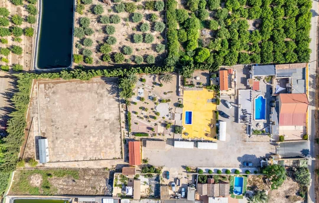 Finca for Sale in Los Montesinos, Alicante