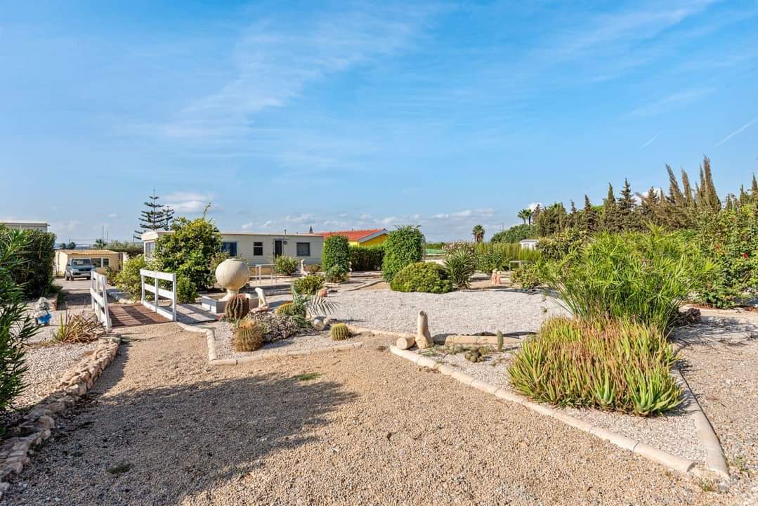 Finca for Sale in Los Montesinos, Alicante