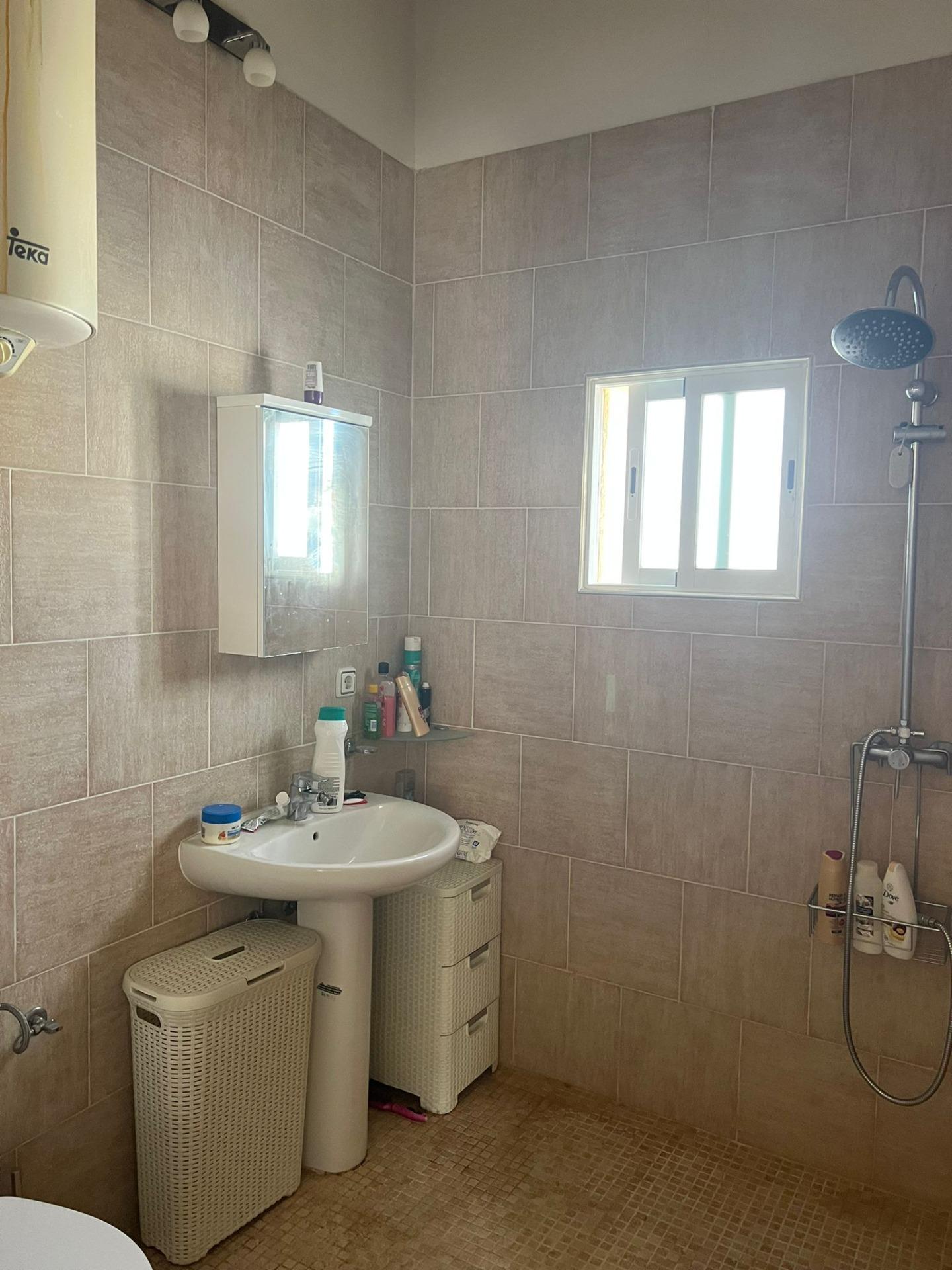 Villa for Sale in Almoradi, Alicante