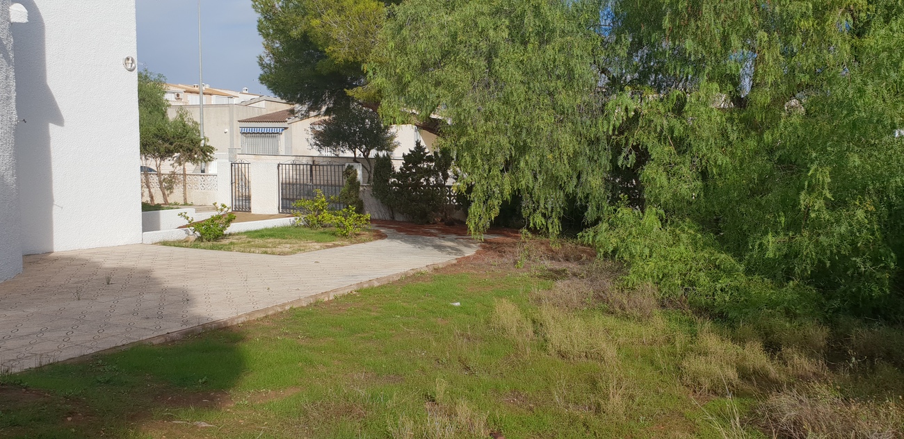 Villa for Sale in La Zenia, Alicante
