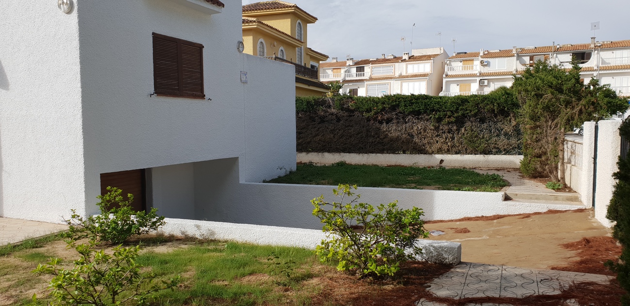 Villa for Sale in La Zenia, Alicante