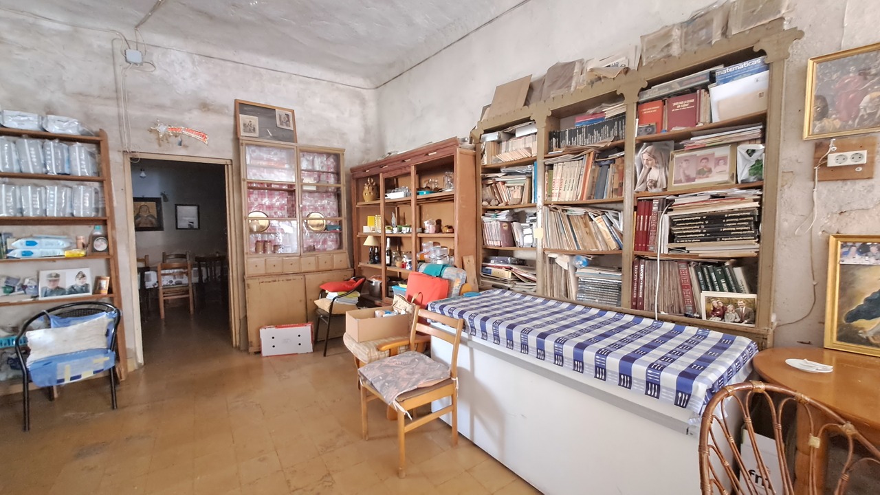 Villa for Sale in Los Montesinos, Alicante