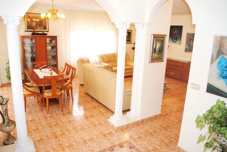 Villa for Sale in La Zenia, Alicante