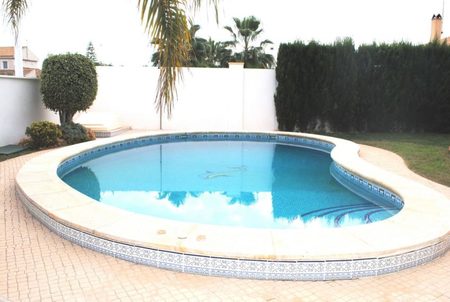 Villa for Sale in La Zenia, Alicante