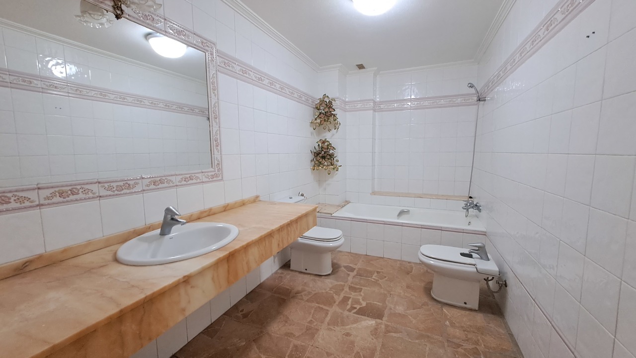 Apartment for Sale in Torrevieja, Alicante