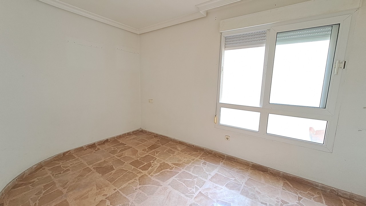 Apartment for Sale in Torrevieja, Alicante