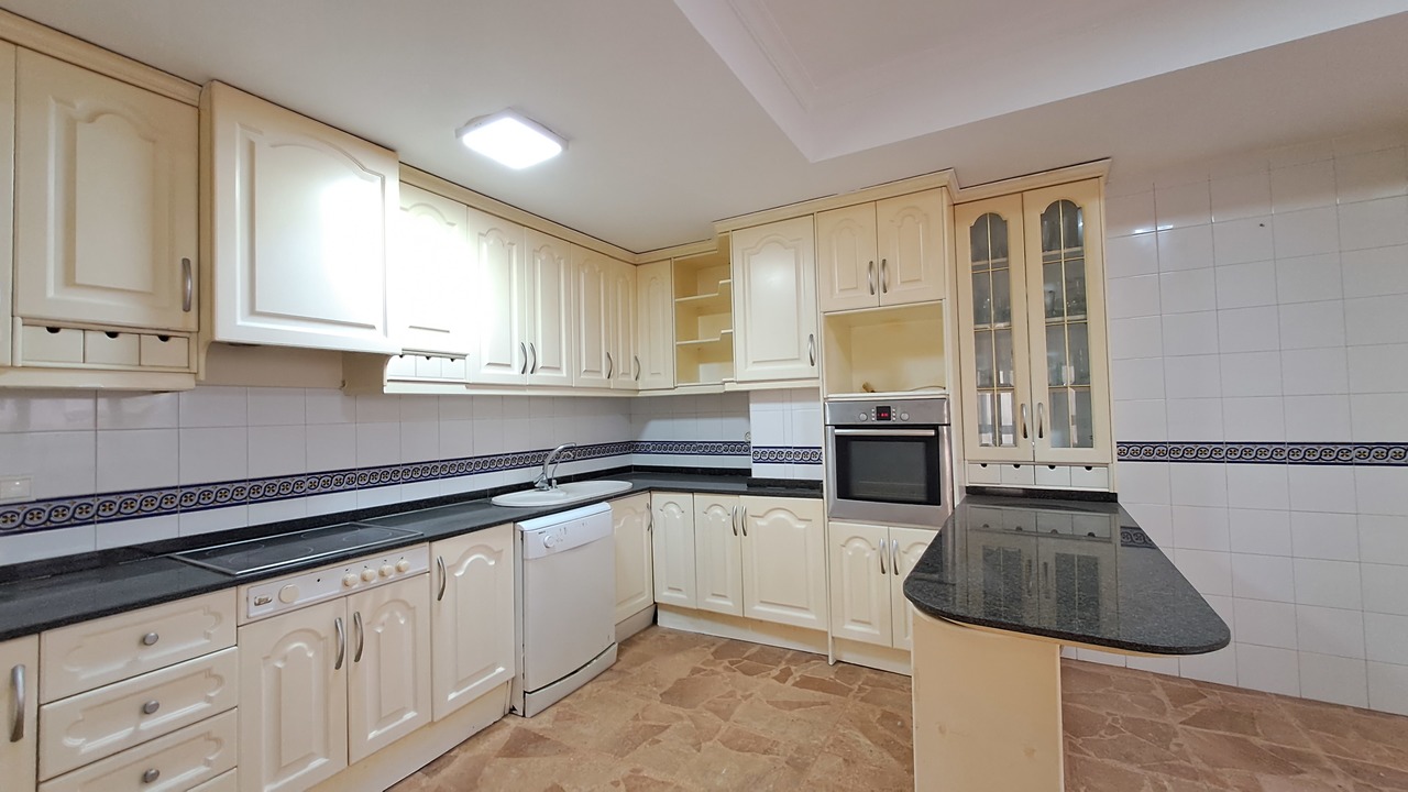 Apartment for Sale in Torrevieja, Alicante