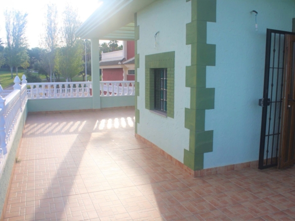 Villa for Sale in Los Altos, Alicante