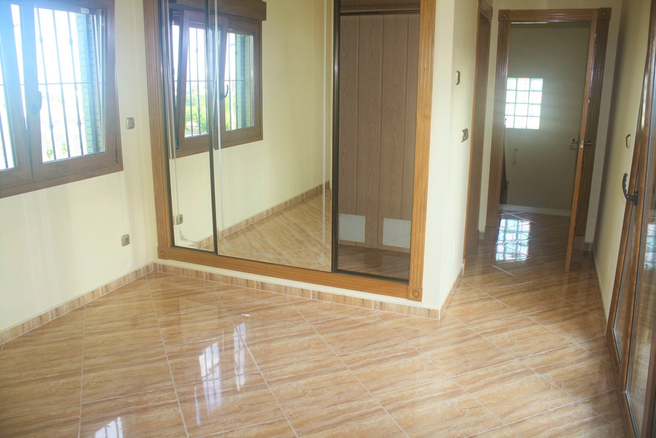 Villa for Sale in Los Altos, Alicante
