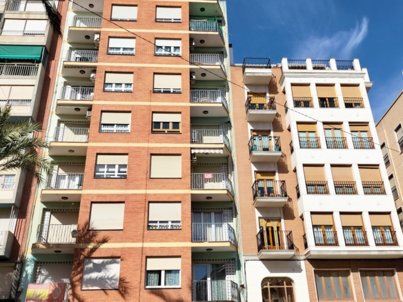 Apartment for Sale in Sax, Alicante