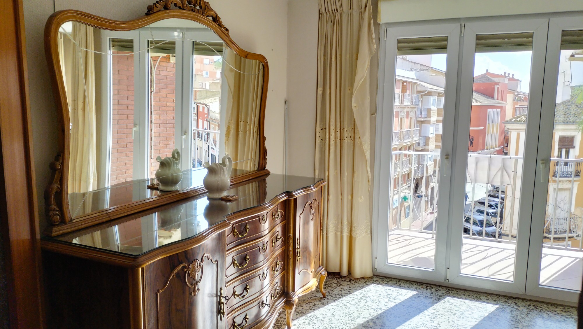Apartment for Sale in Sax, Alicante