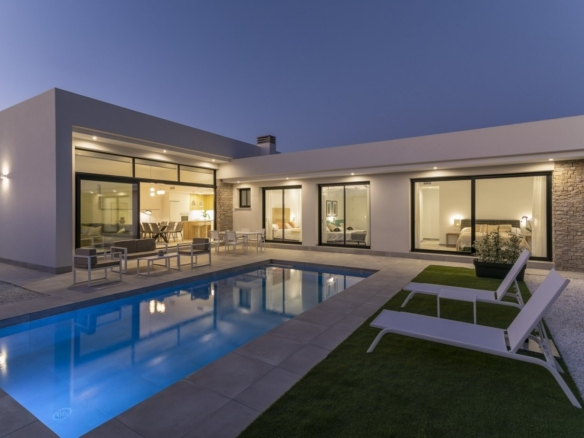 MODERN VILLAS IN CALASPARRA WITH PRIVATE POOL !!!
