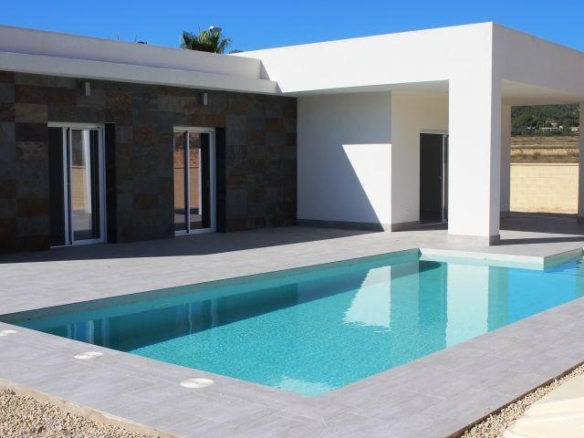 VILLA BETWEEN SEA AND MOUNTAIN