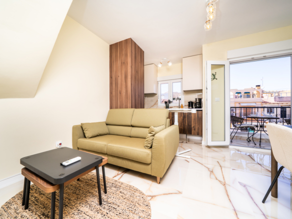 Apartment in El Chaparral – YC438670