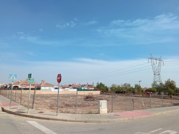 Plot for sale in La Herrada