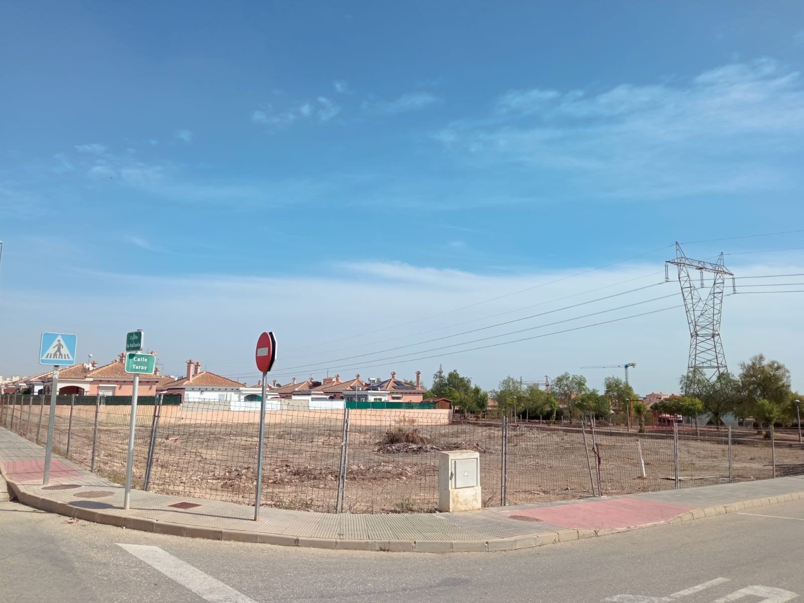 Plot for sale in La Herrada