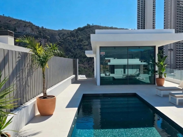 Luxury New Build Villas in Rincon de Loix Benidorm with Private Pool – YC409300