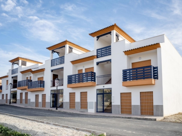 Traditional Two Bedroom Homes in Barrio Herrerias Almeria with Solarium and Community Pool – YC411110