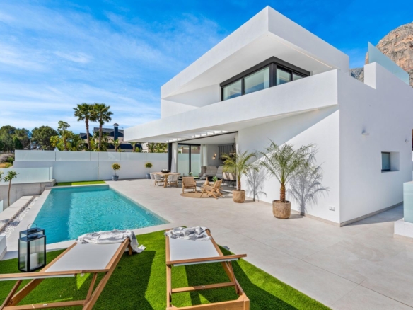 NEW BUILD VILLAS IN POLOP – YC411990