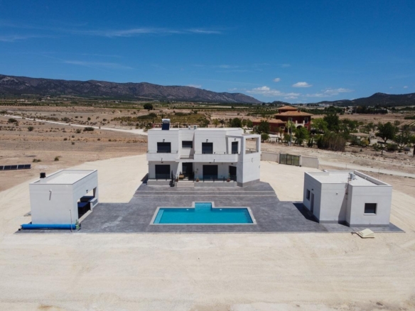 NEW BUILD VILLAS IN PINOSO – YC413693