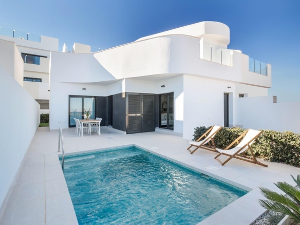 NEW BUILD RESIDENCIAL IN LOS BALCONES, TORREVIEJA – YC414061