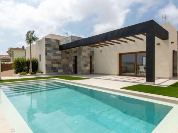 HOUSING IN A CONSOLIDATED URBANIZATION ON THE COAST – YC414356
