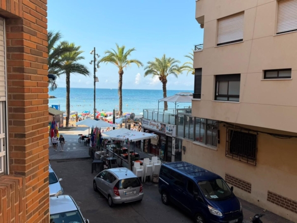 Apartment in Torrevieja – YC414752