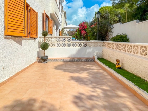 Town House in Orihuela Costa – YC414767