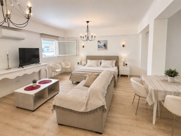 Apartment in Torrevieja – YC415114