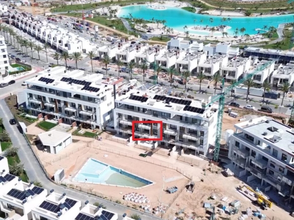 Apartment in Los Alcazares – YC415126