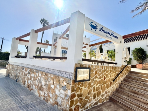 Commercial in Cabo Roig – YC415250