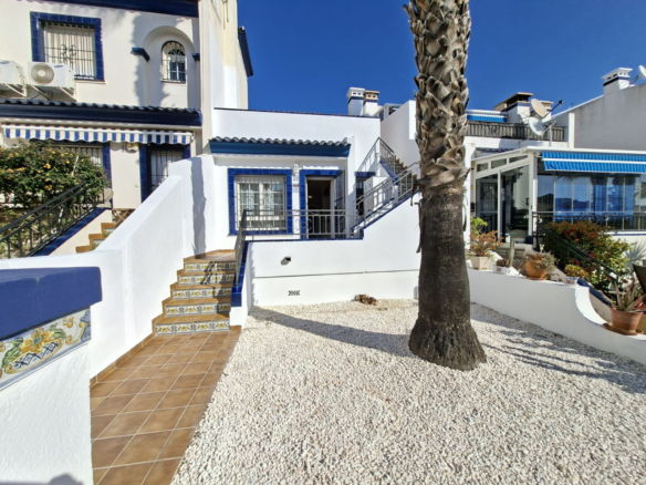 Bungalow in Villamartin – YC499573