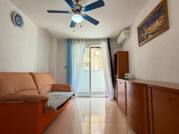 Apartment in Torrevieja – YC415310