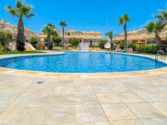 Town House in Orihuela Costa – YC451864