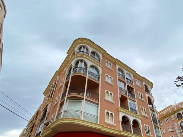 Apartment in Torrevieja – YC415475