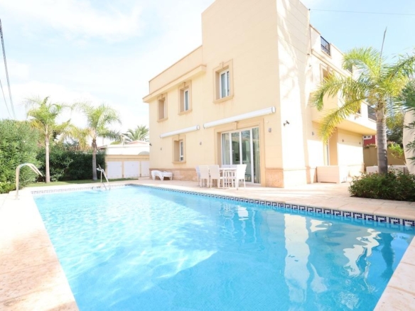 Villa in Cabo Roig – YC415761