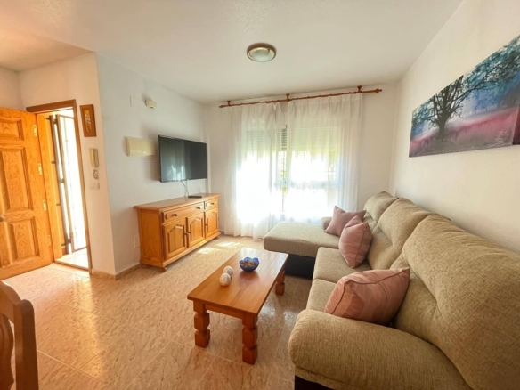 Town House in Santiago de la Ribera – YC415910