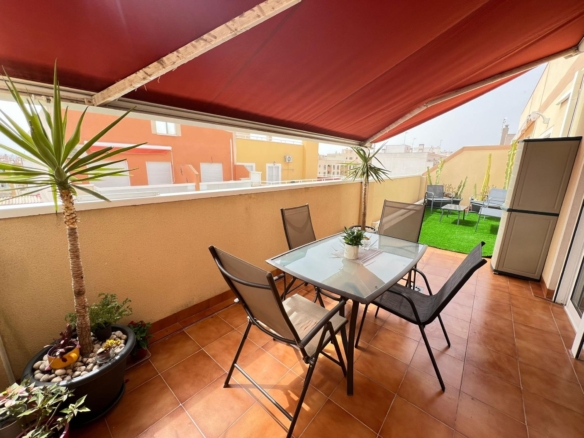 Penthouse in Torrevieja – YC416062