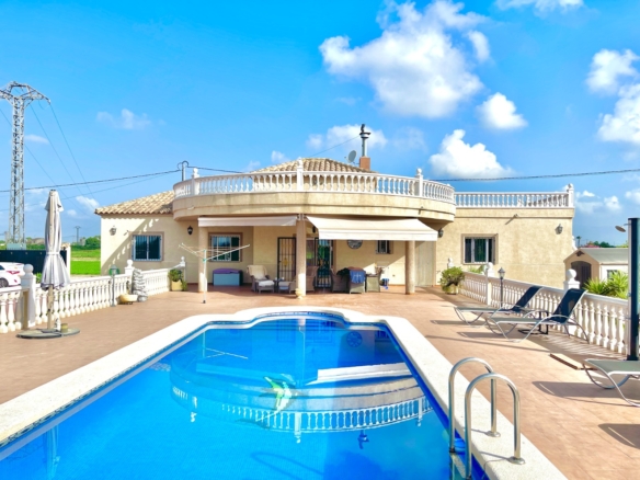 Villa in Catral – YC451946