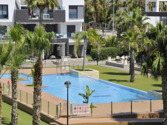 Penthouse in Guardamar del Segura – YC416125