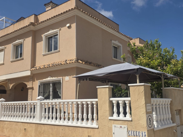 Villa in Orihuela Costa – YC416263