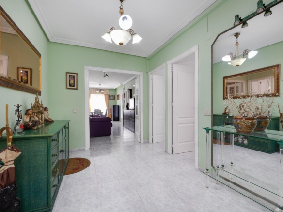 Apartment in Torrevieja – YC416339