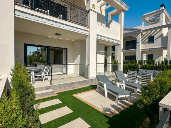 Bungalow in Ciudad Quesada – YC416384