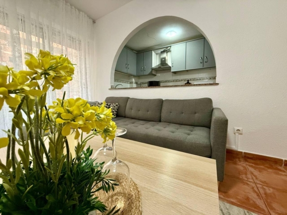 Apartment in Torrevieja – YC416415