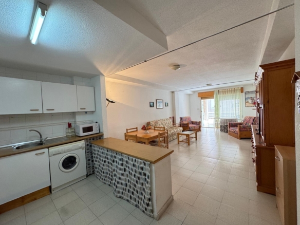 Apartment in Torrevieja – YC416419