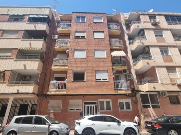 Apartment in Torrevieja – YC416427