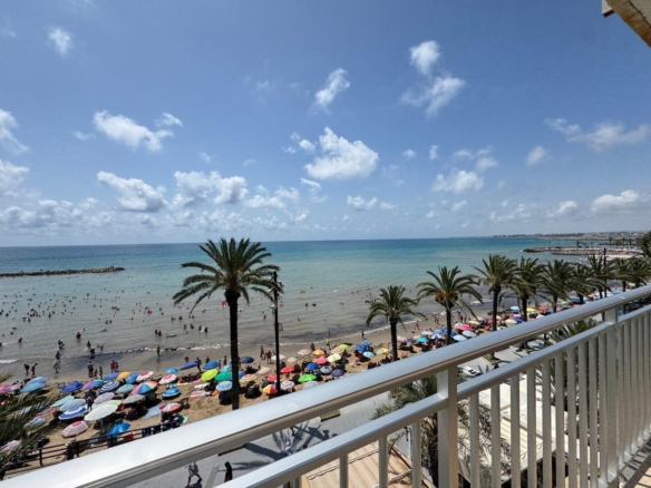 Apartment in Torrevieja – YC416431