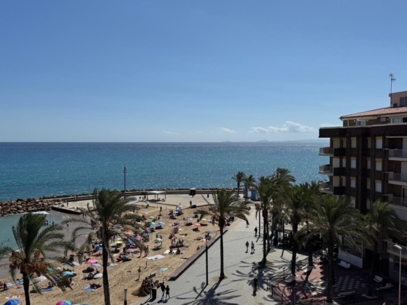 Apartment in Torrevieja – YC416435