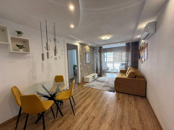Apartment in Torrevieja – YC416512